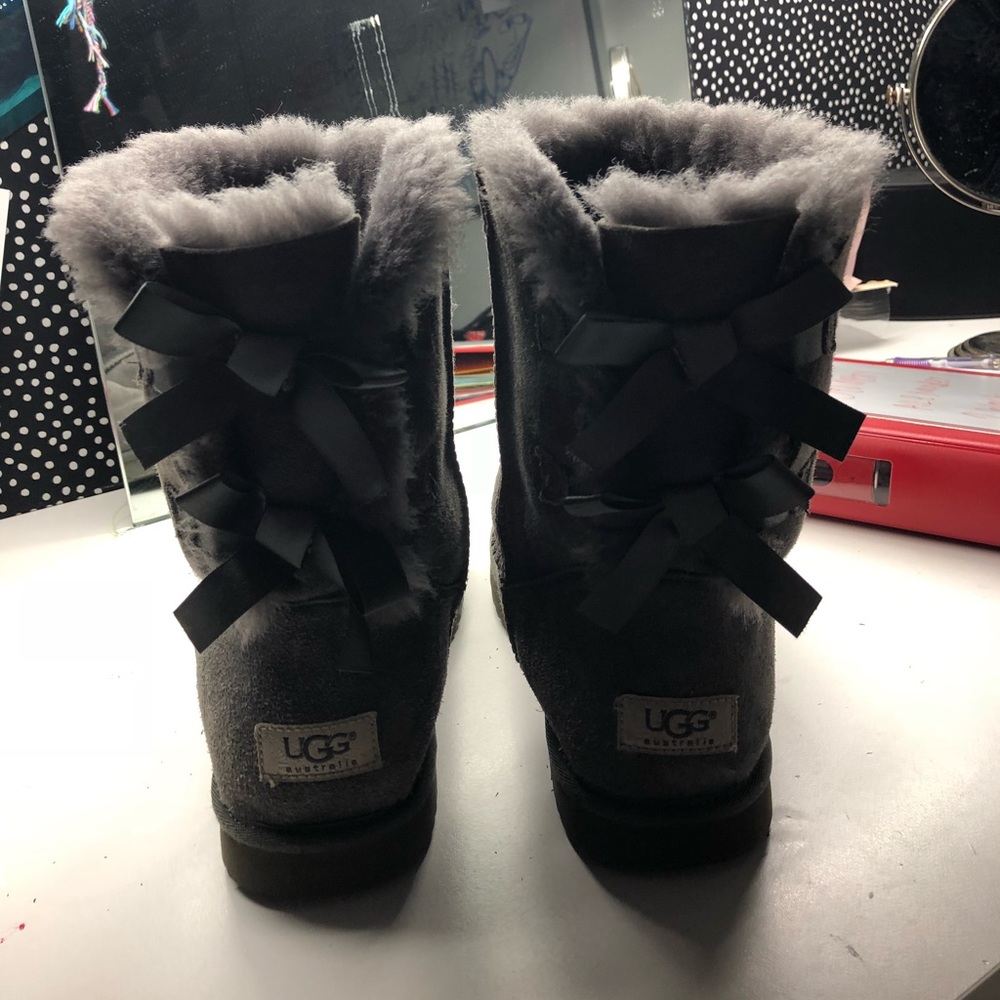 Gray Bailey Bow UGGs